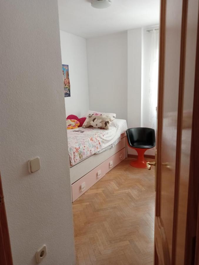 Habitaciones Confortables En Cuenca Con Desayuno Luaran gambar